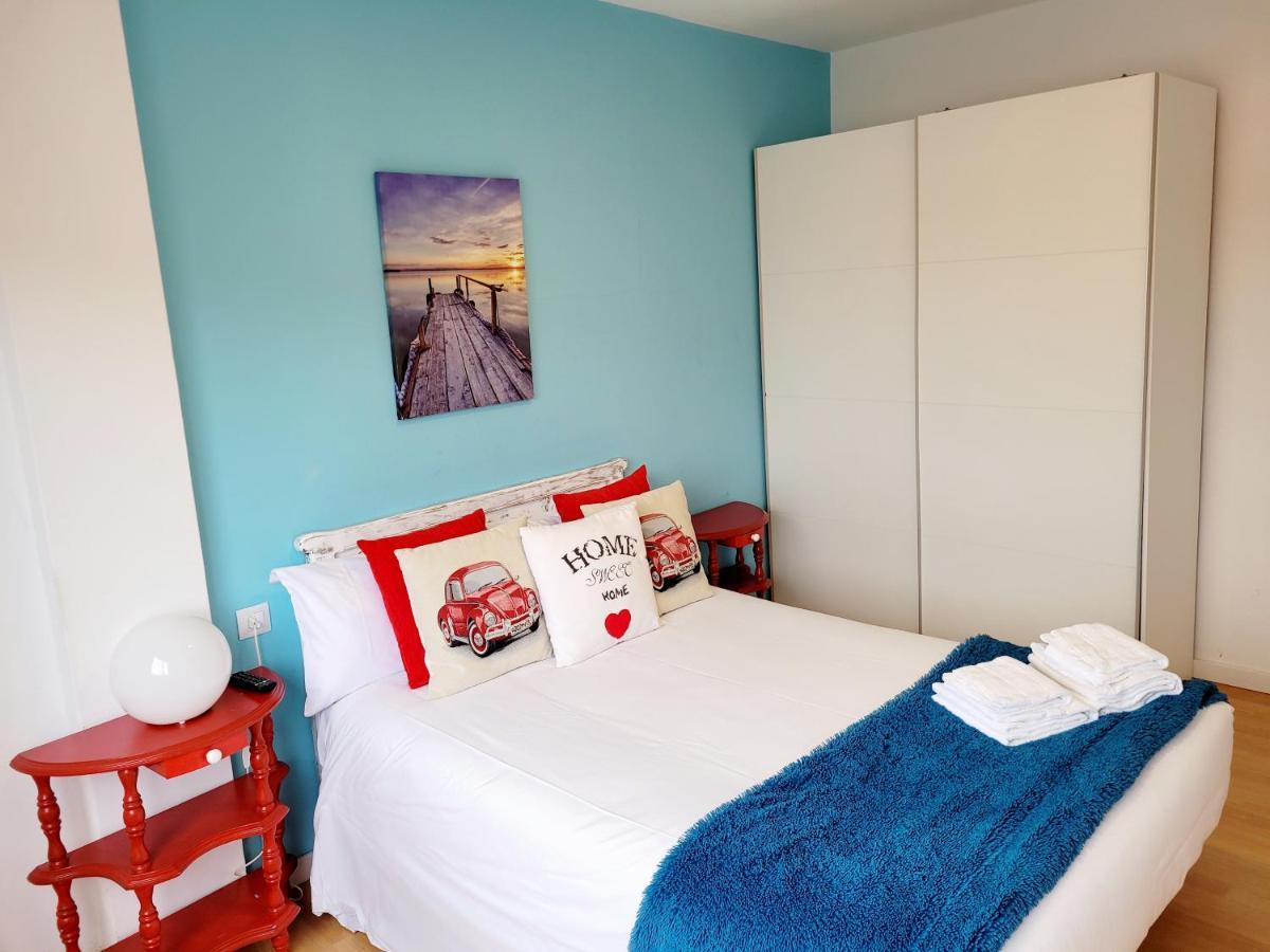 Amplio Piso Con Vistas En La Entrada Del Camino C4 Apartment ซานติอาโก เด กอมโปสเตลา ภายนอก รูปภาพ