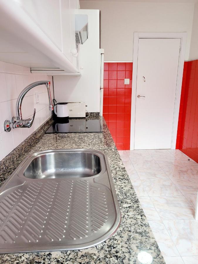 Amplio Piso Con Vistas En La Entrada Del Camino C4 Apartment ซานติอาโก เด กอมโปสเตลา ภายนอก รูปภาพ